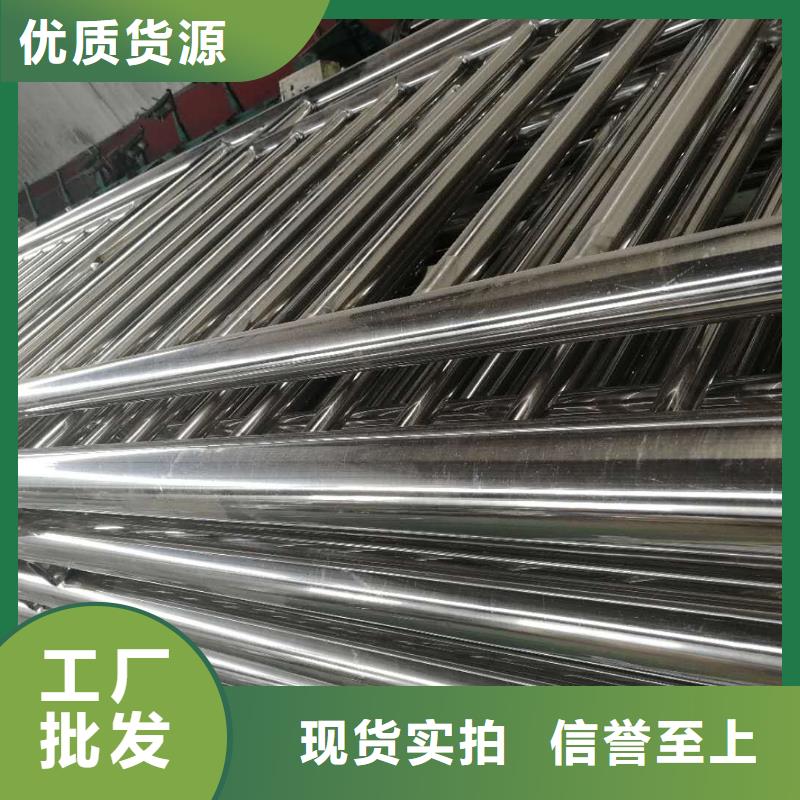 道路护栏_国道抗冲击围栏精工制作