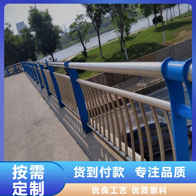 不锈钢复合管防撞护拦每个细节都严格把关