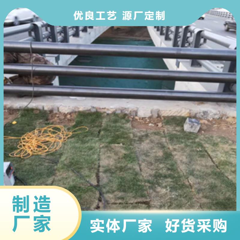 氟碳漆喷塑护栏立柱信赖