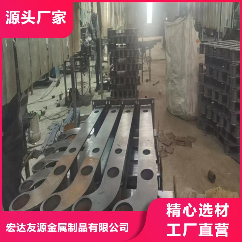 不锈钢复合管护栏_道路隔离护栏出厂价