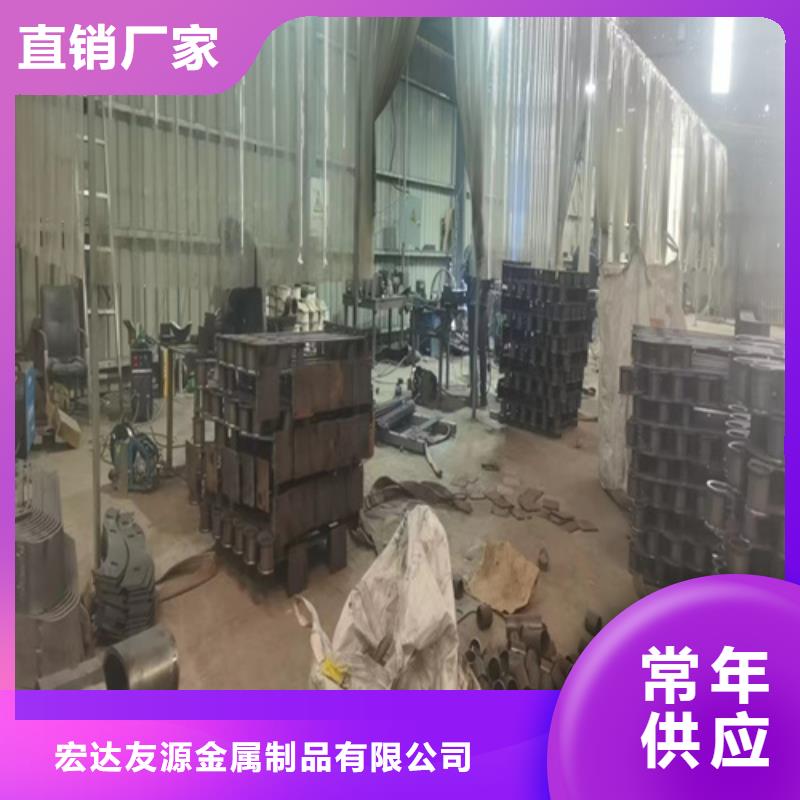 不锈钢复合管护栏_道路隔离护栏出厂价