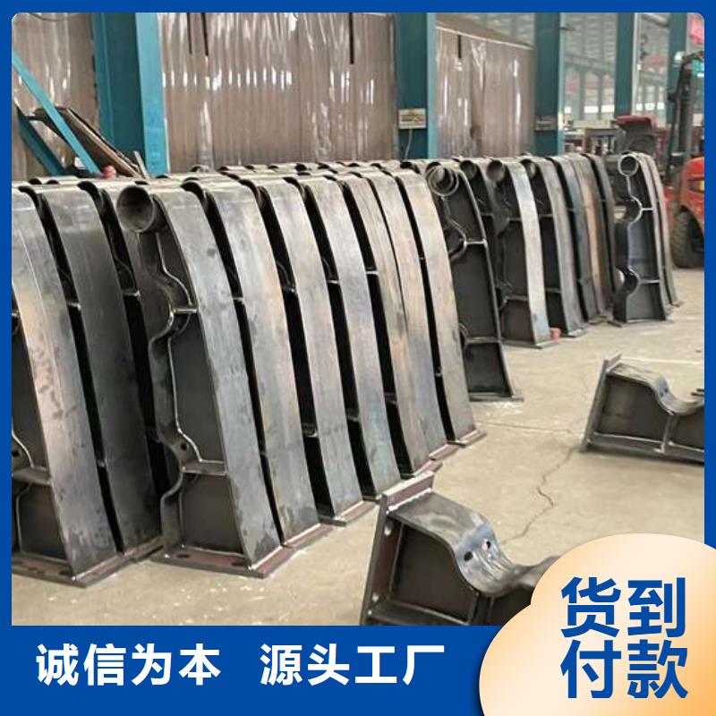  护栏原料层层筛选