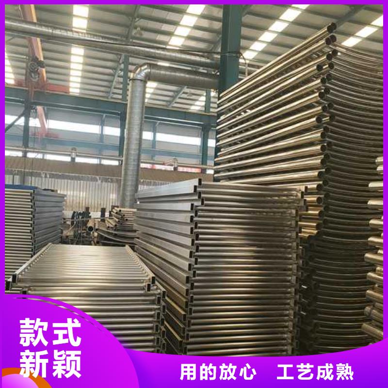 灯光护栏_道路护栏真材实料加工定制