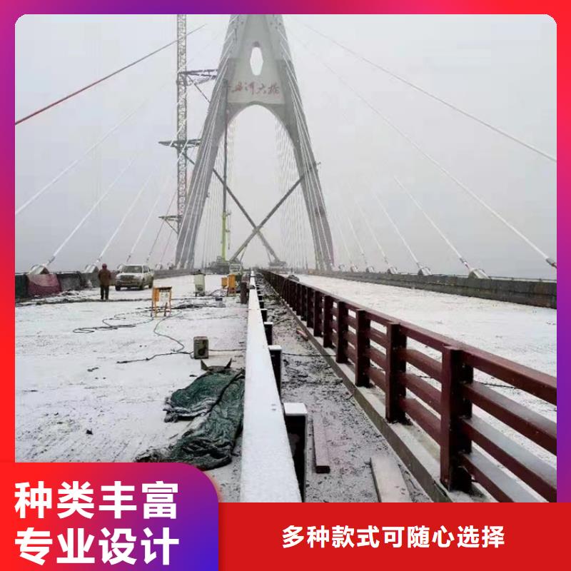 不锈钢复合管库存丰富