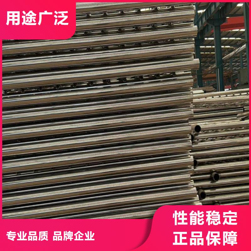 道路护栏-镀锌喷塑防撞栏热销产品