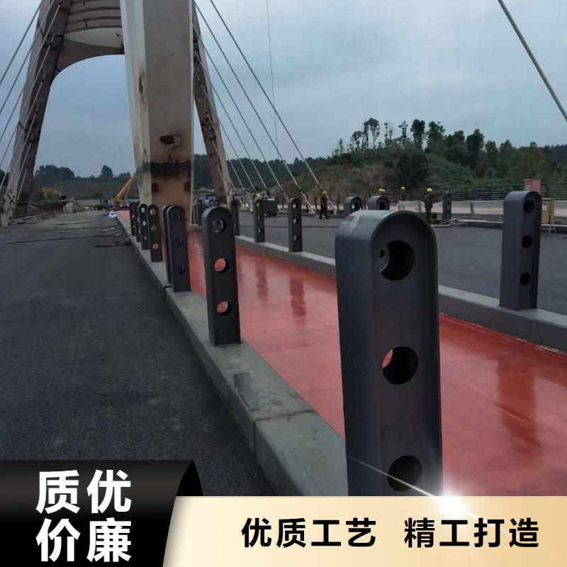 桥梁护栏-国道抗冲击围栏源头工厂量大优惠