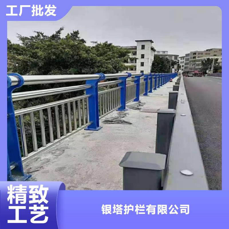 道路护栏,市政道路防护栏细节严格凸显品质