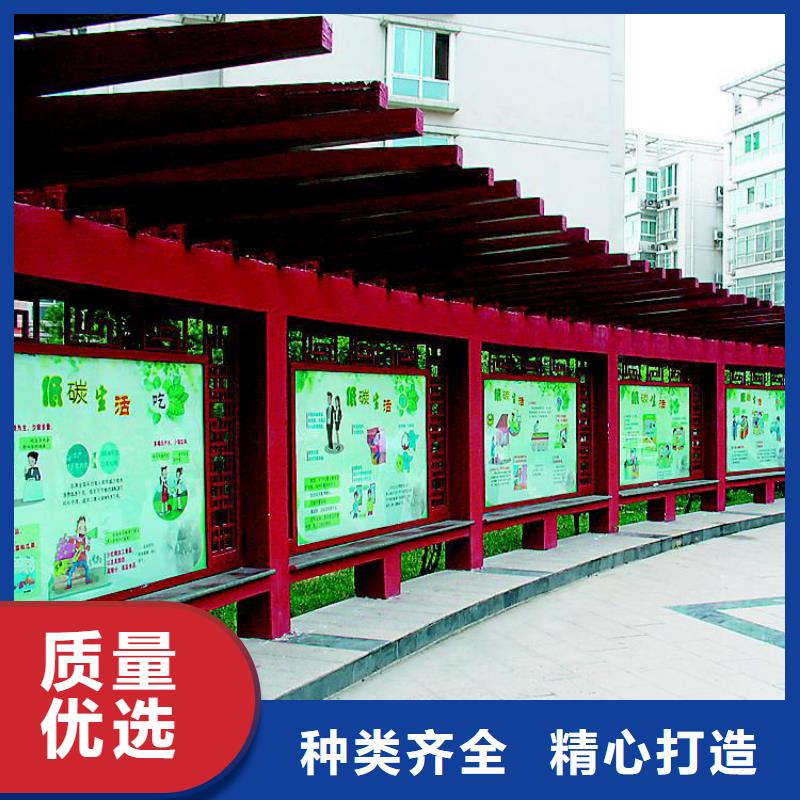 多功能可定制宣传栏灯箱
户外宣传栏灯箱