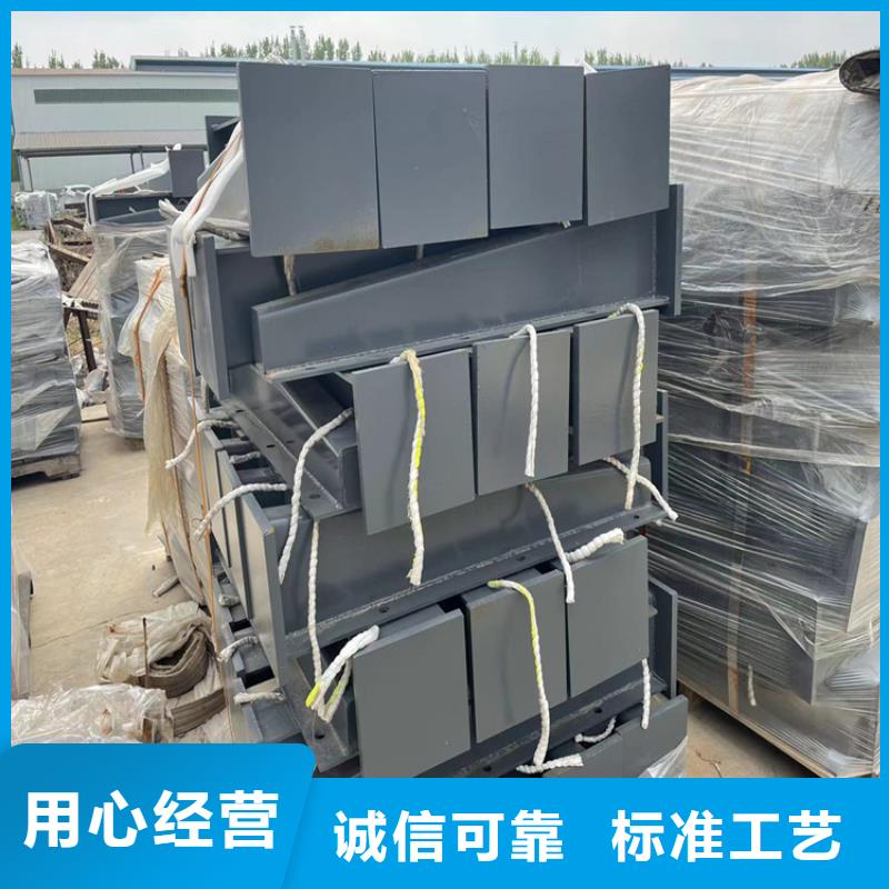 道路防撞护栏桥梁景观栏杆助您降低采购成本