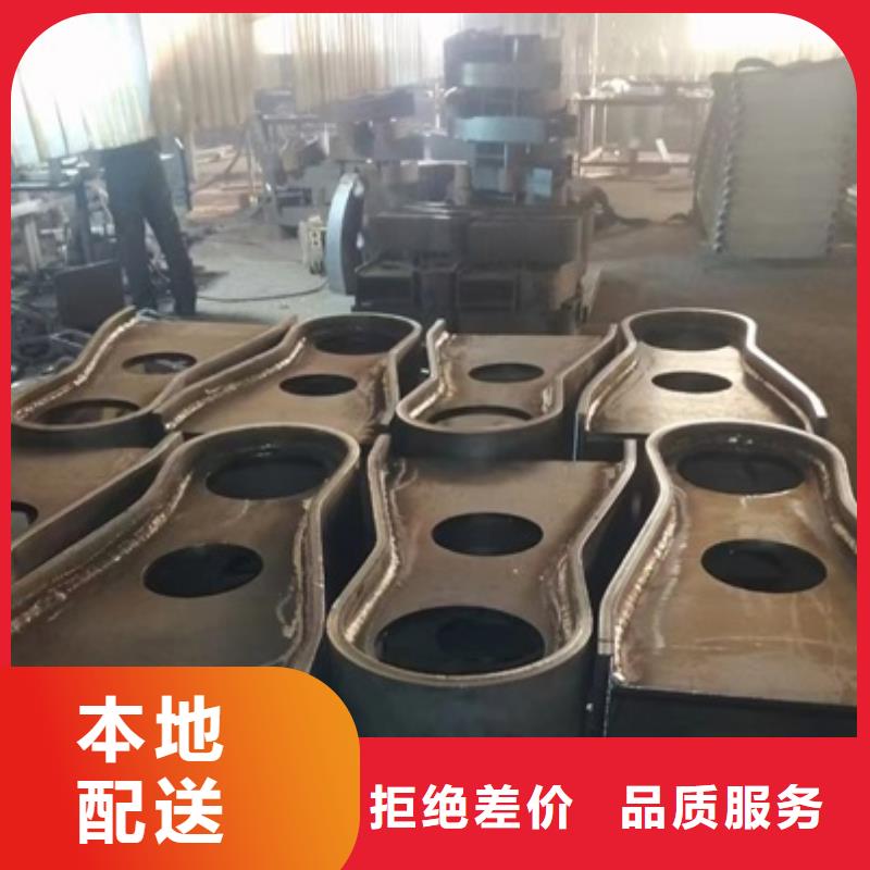 护栏【镀锌波形护栏】大量现货供应