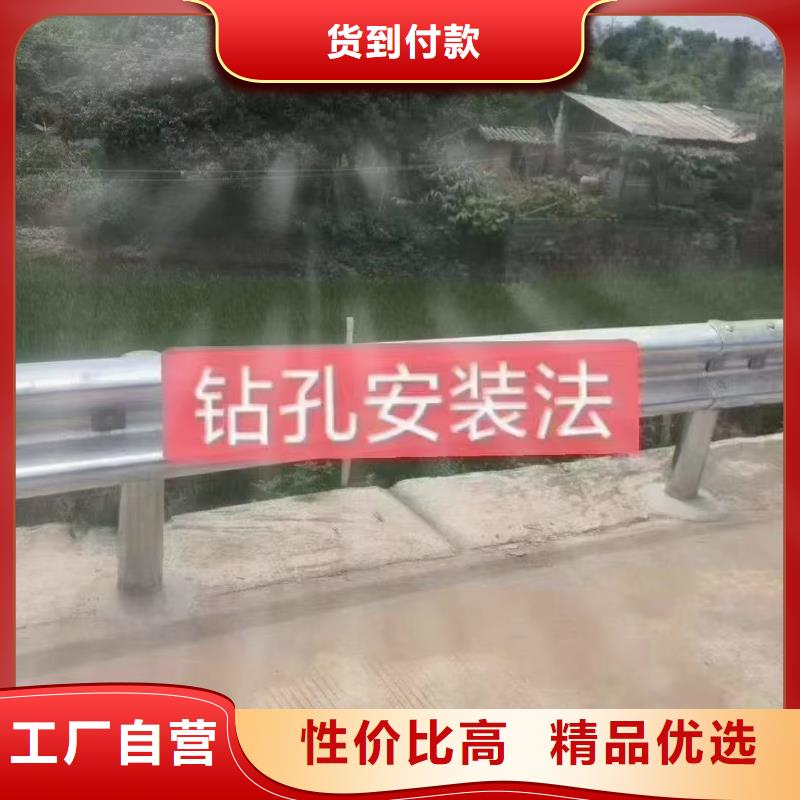 护栏标志牌标志杆厂家厂家拥有先进的设备