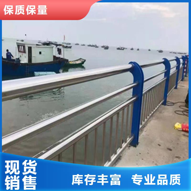 护栏波形护栏立柱选择大厂家省事省心