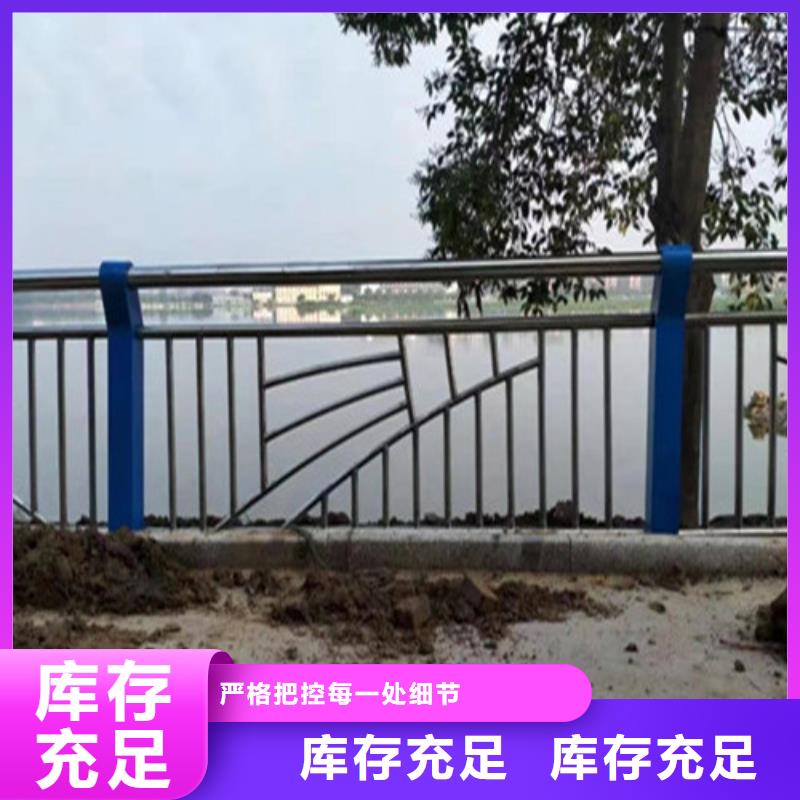 护栏波形护栏立柱选择大厂家省事省心