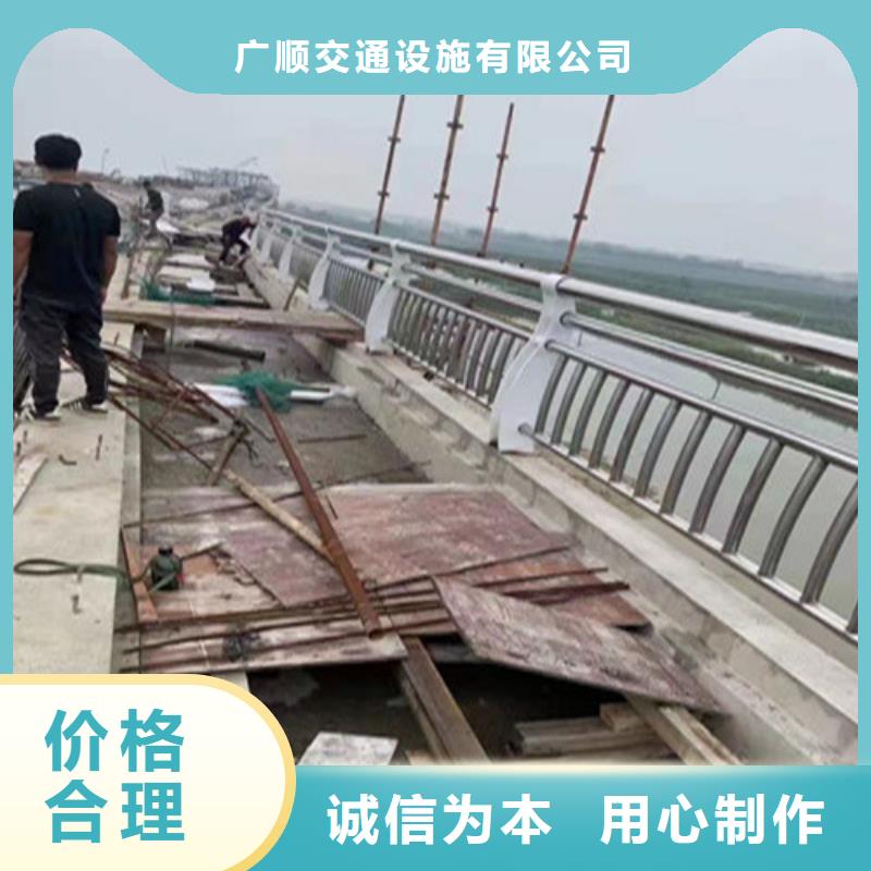护栏标志牌标志杆厂家有实力有经验