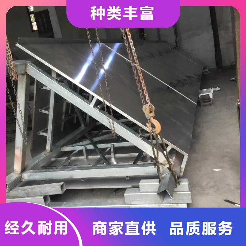 景区标志精神堡垒为您服务